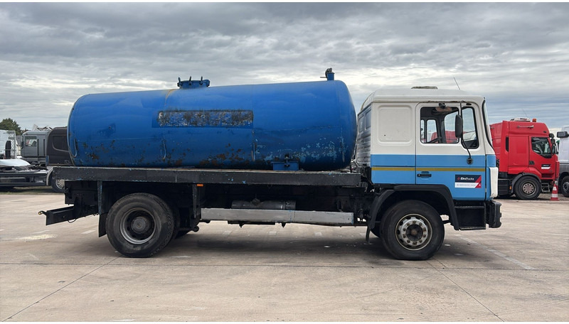 MAN 18.232 (MANUAL PUMP / POMPE MANUELLE / 11.000L) - Vaakumveok: pilt 4 MAN 18.232 (MANUAL PUMP / POMPE MANUELLE / 11.000L) - Vaakumveok: pilt 4