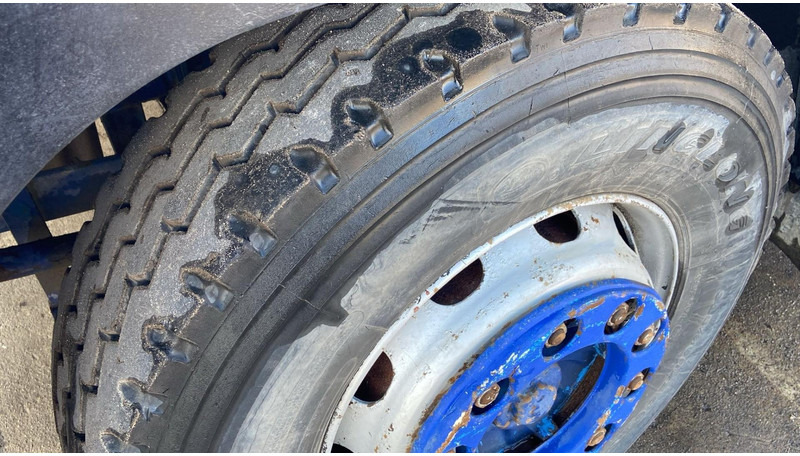 Kabiinišassiiga veoauto MAN 19.342 (BOITE MANUELLE / MANUAL GEARBOX): pilt 14 Kabiinišassiiga veoauto MAN 19.342 (BOITE MANUELLE / MANUAL GEARBOX): pilt 14