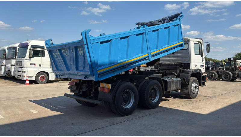 MAN 26.322 (MANUAL PUMP / POMPE MANUELLE / LAMES / GRAND PONT / BIG AXLE) - Kallurauto: pilt 5 MAN 26.322 (MANUAL PUMP / POMPE MANUELLE / LAMES / GRAND PONT / BIG AXLE) - Kallurauto: pilt 5
