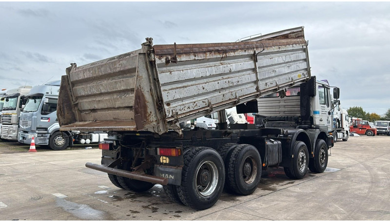 MAN 41.414 (6 CYLINDER / STEEL SUSP. / LAMES / BIG AXLE / GRAND PONT) - Kallurauto: pilt 4 MAN 41.414 (6 CYLINDER / STEEL SUSP. / LAMES / BIG AXLE / GRAND PONT) - Kallurauto: pilt 4