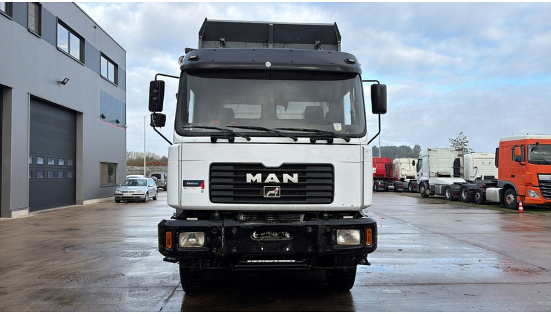 MAN 41.414 (BIG AXLES / 41 TONS / GRAND PONT / LAMES / 6 CYLINDER) - Kallurauto: pilt 2 MAN 41.414 (BIG AXLES / 41 TONS / GRAND PONT / LAMES / 6 CYLINDER) - Kallurauto: pilt 2