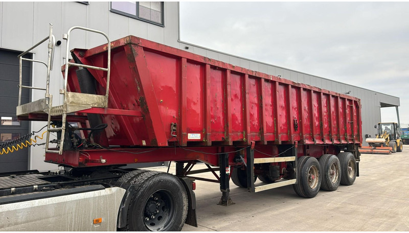 MOL K85F/27TRI/39ST (DRUM BRAKES / TIPPER AND CHASSIS STEEL) - Kallur-poolhaagis: pilt 1 MOL K85F/27TRI/39ST (DRUM BRAKES / TIPPER AND CHASSIS STEEL) - Kallur-poolhaagis: pilt 1