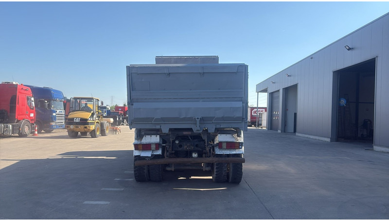 Mercedes-Benz ACTROS 3243 (FREINS TAMBOUR / EPS / 3 PEDALES / LAMES / GRAND PONT / STEEL SUSP. / V6) - Kallurauto: pilt 5 Mercedes-Benz ACTROS 3243 (FREINS TAMBOUR / EPS / 3 PEDALES / LAMES / GRAND PONT / STEEL SUSP. / V6) - Kallurauto: pilt 5