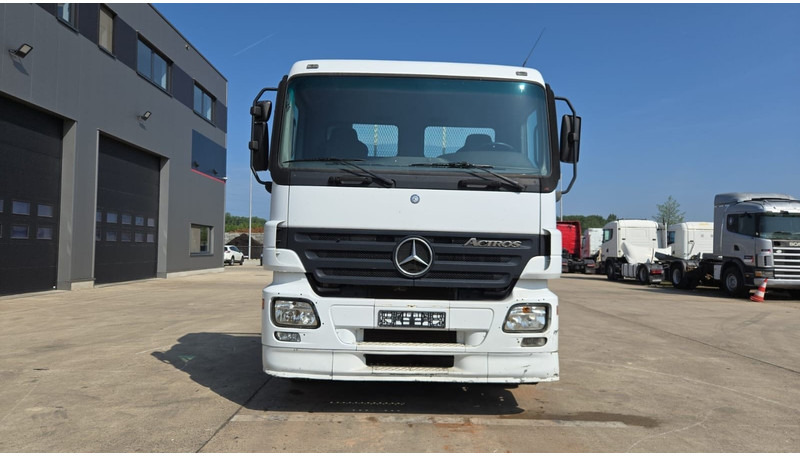 Mercedes-Benz Actros 2636 (6X4 / LAMES / GRAND PONT / MP2 / STEEL SUSP. / BOITE MANUELLE / MANUAL GEARBOX / 9M CHASSIS !!!) - Madelveok/ Platvormveok: pilt 2 Mercedes-Benz Actros 2636 (6X4 / LAMES / GRAND PONT / MP2 / STEEL SUSP. / BOITE MANUELLE / MANUAL GEARBOX / 9M CHASSIS !!!) - Madelveok/ Platvormveok: pilt 2