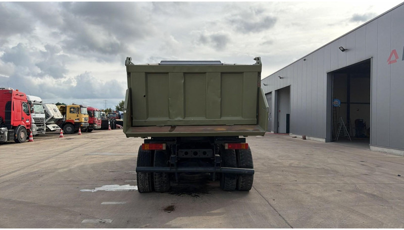 Mercedes-Benz Actros 3235 (EPS / LAMES / GRAND PONT / STEEL SUSP. / 3 PEDALES / MP1) - Kallurauto: pilt 5 Mercedes-Benz Actros 3235 (EPS / LAMES / GRAND PONT / STEEL SUSP. / 3 PEDALES / MP1) - Kallurauto: pilt 5