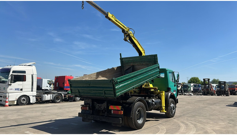 Mercedes-Benz SK 1722 (4X4 / LAMES / GRAND PONT / GRUE / TRES PROPRE / BIG HUB / STEEL SUSP. / V6) - Kallurauto, Kraanaga veoauto: pilt 5 Mercedes-Benz SK 1722 (4X4 / LAMES / GRAND PONT / GRUE / TRES PROPRE / BIG HUB / STEEL SUSP. / V6) - Kallurauto, Kraanaga veoauto: pilt 5