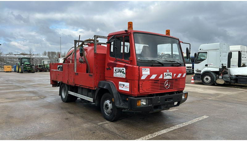 Mercedes-Benz SK 814 (VIDANGEUR / VACUUM / AUXILAIRY / SPER / STEEL SUSP. / LAMES) - Vaakumveok: pilt 3 Mercedes-Benz SK 814 (VIDANGEUR / VACUUM / AUXILAIRY / SPER / STEEL SUSP. / LAMES) - Vaakumveok: pilt 3