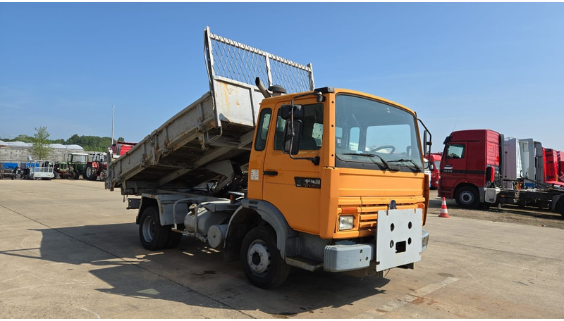 Renault S 150 (POMPE MANUELLE / LAMES / MANUAL PUMP) - Kallurauto: pilt 3 Renault S 150 (POMPE MANUELLE / LAMES / MANUAL PUMP) - Kallurauto: pilt 3