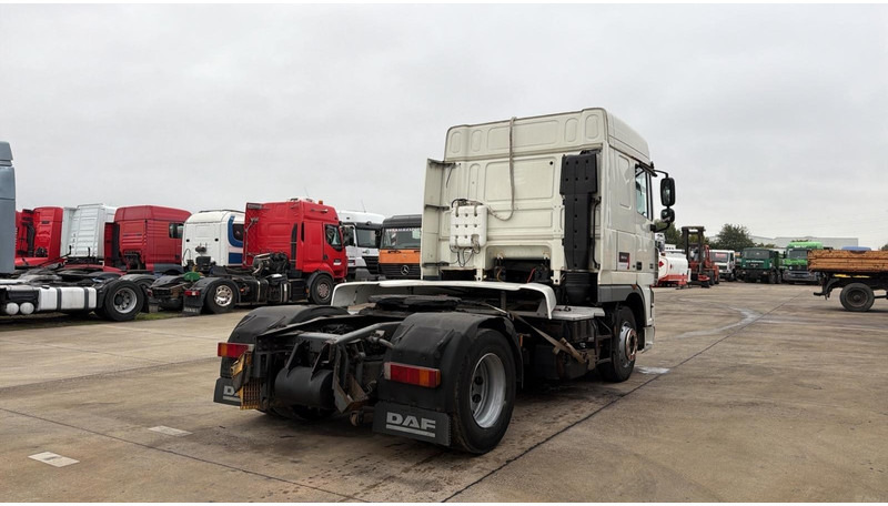DAF 105 XF 410 (BOITE MANUELLE / MANUAL GEARBOX) - Sadulveok: pilt 4 DAF 105 XF 410 (BOITE MANUELLE / MANUAL GEARBOX) - Sadulveok: pilt 4