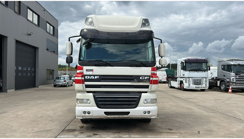 DAF 85 CF 460 (BOITE MANUELLE / MANUAL GEARBOX / GOOD CONDITION / BONNE ETAT) - Sadulveok: pilt 3 DAF 85 CF 460 (BOITE MANUELLE / MANUAL GEARBOX / GOOD CONDITION / BONNE ETAT) - Sadulveok: pilt 3