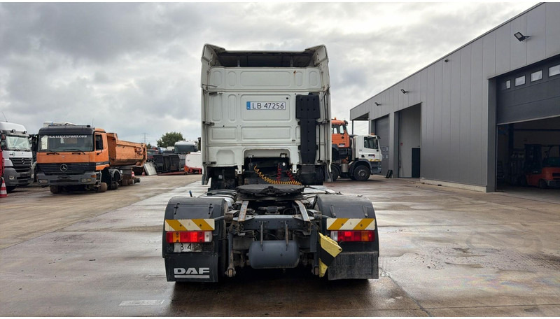 DAF XF 105.410 (BOITE MANUELLE / MANUAL GEARBOX) - Sadulveok: pilt 5 DAF XF 105.410 (BOITE MANUELLE / MANUAL GEARBOX) - Sadulveok: pilt 5