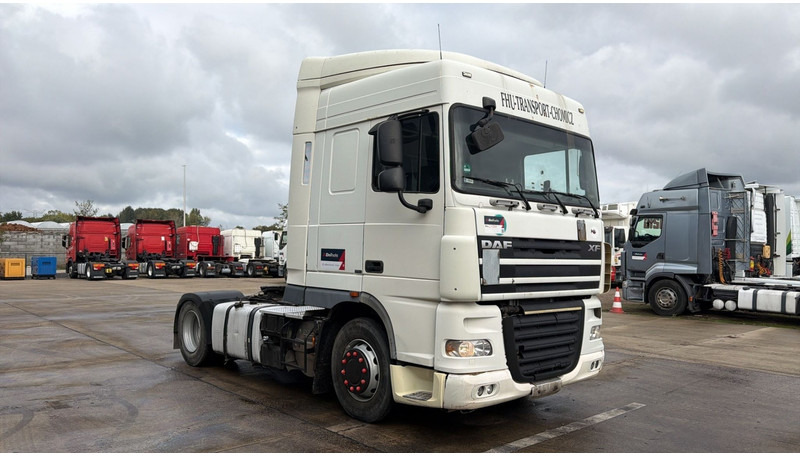 DAF XF 105.410 (BOITE MANUELLE / MANUAL GEARBOX) - Sadulveok: pilt 2 DAF XF 105.410 (BOITE MANUELLE / MANUAL GEARBOX) - Sadulveok: pilt 2