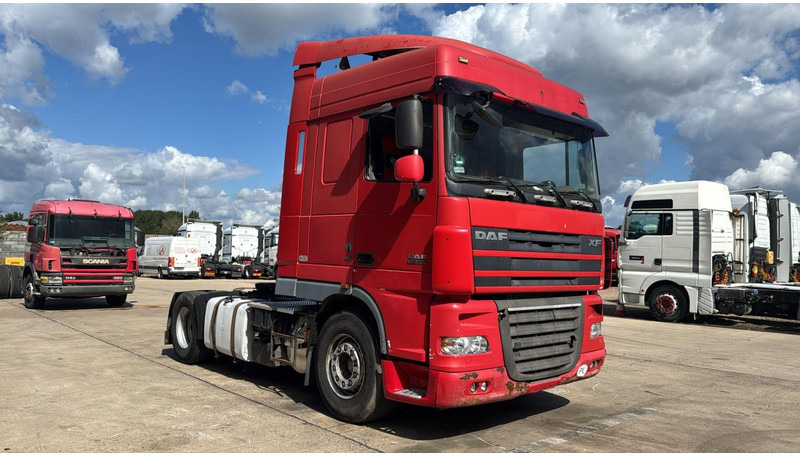 DAF XF 105.410 (BOITE MANUELLE / MANUAL GEARBOX) - Sadulveok: pilt 3 DAF XF 105.410 (BOITE MANUELLE / MANUAL GEARBOX) - Sadulveok: pilt 3