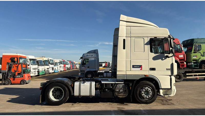 DAF XF 105.460 (BOITE MANUELLE / MANUAL GEARBOX) - Sadulveok: pilt 4 DAF XF 105.460 (BOITE MANUELLE / MANUAL GEARBOX) - Sadulveok: pilt 4