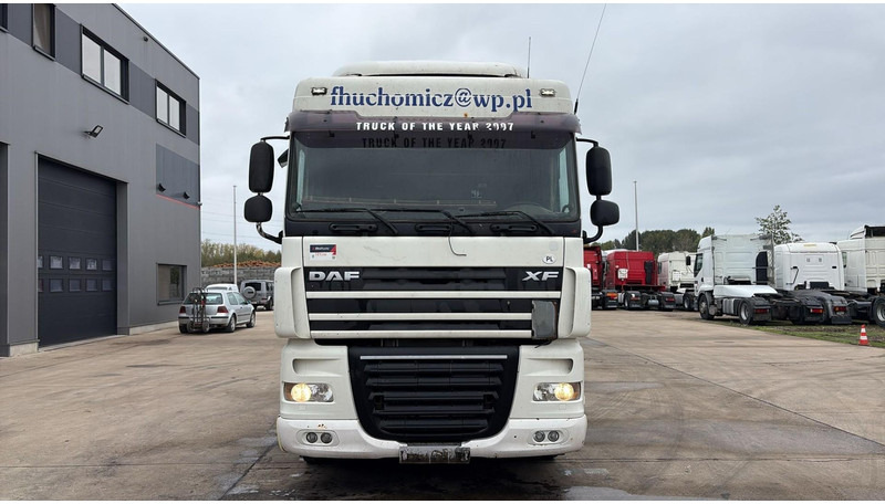 DAF XF 105.460 (BOITE MANUELLE / MANUAL GEARBOX) - Sadulveok: pilt 2 DAF XF 105.460 (BOITE MANUELLE / MANUAL GEARBOX) - Sadulveok: pilt 2