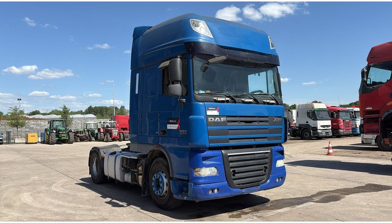 DAF XF 105.460 (BOITE MANUELLE / MANUAL GEARBOX) - Sadulveok: pilt 4 DAF XF 105.460 (BOITE MANUELLE / MANUAL GEARBOX) - Sadulveok: pilt 4