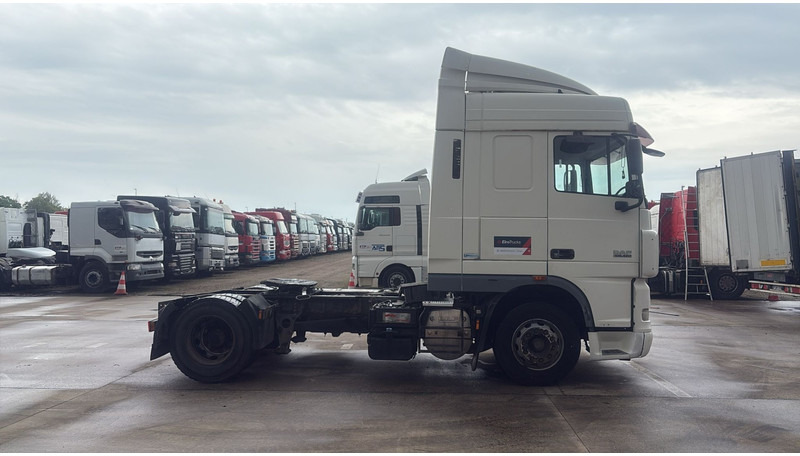 DAF XF 105.460 (BOITE MANUELLE / MANUAL GEARBOX) - Sadulveok: pilt 3 DAF XF 105.460 (BOITE MANUELLE / MANUAL GEARBOX) - Sadulveok: pilt 3