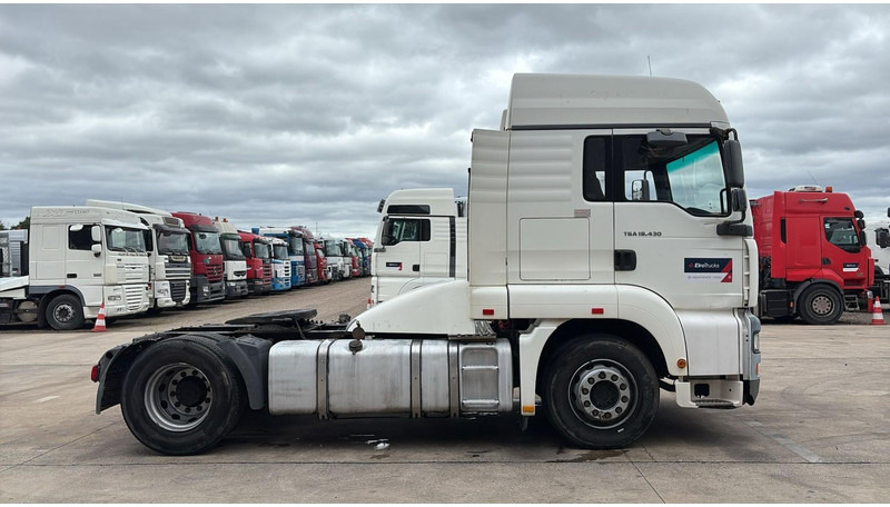 MAN TGA 18.430 (PTO / POMPE HYDRAULIQUE / MANUAL GEARBOX / BOITE MANUELLE / HYDRAULIC PUMP) - Sadulveok: pilt 3 MAN TGA 18.430 (PTO / POMPE HYDRAULIQUE / MANUAL GEARBOX / BOITE MANUELLE / HYDRAULIC PUMP) - Sadulveok: pilt 3