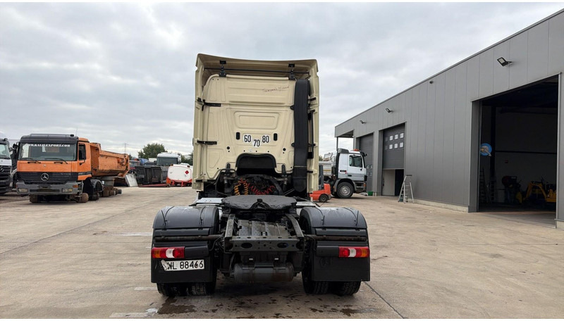 Mercedes-Benz Actros 1845 (PERFECT CONDITION / EURO 5) - Sadulveok: pilt 5 Mercedes-Benz Actros 1845 (PERFECT CONDITION / EURO 5) - Sadulveok: pilt 5