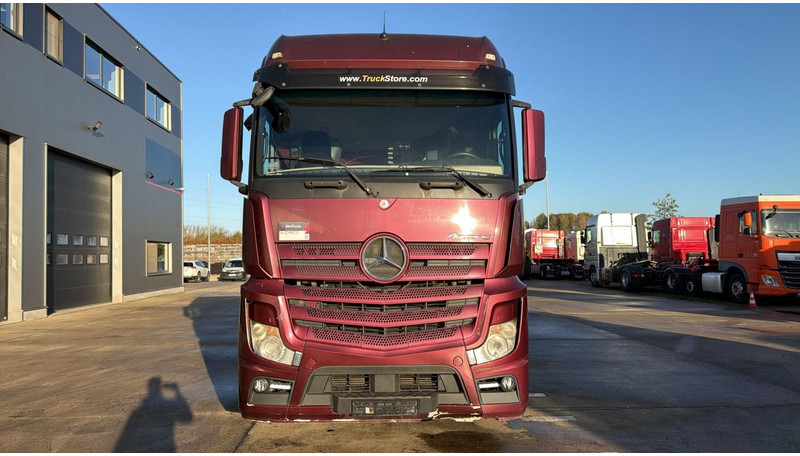 Mercedes-Benz Actros 1845 (RETARDER / GOOD CONDITION / BONNE ETAT) - Sadulveok: pilt 2 Mercedes-Benz Actros 1845 (RETARDER / GOOD CONDITION / BONNE ETAT) - Sadulveok: pilt 2
