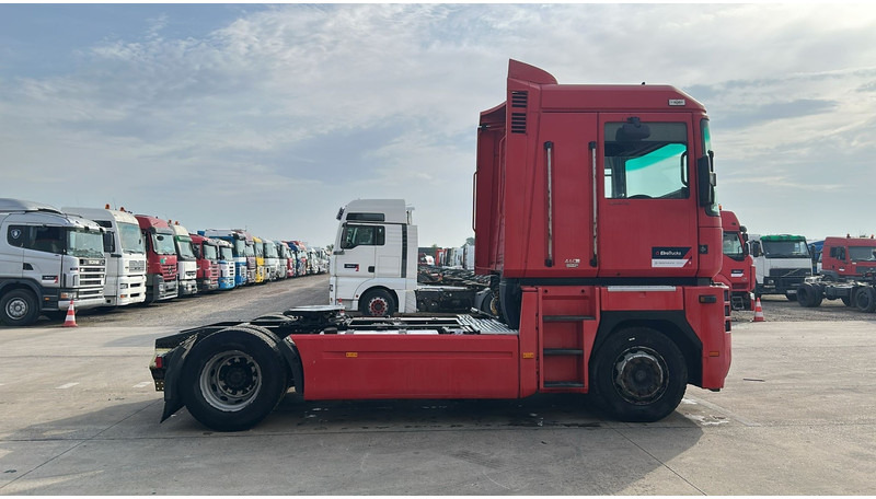 Renault MAGNUM 460 (BOITE MANUELLE / MANUAL GEARBOX) - Sadulveok: pilt 4 Renault MAGNUM 460 (BOITE MANUELLE / MANUAL GEARBOX) - Sadulveok: pilt 4