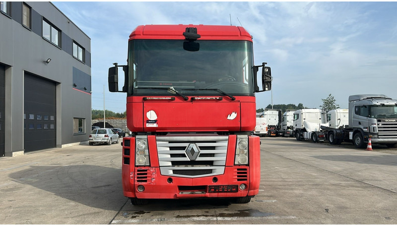 Renault MAGNUM 460 (BOITE MANUELLE / MANUAL GEARBOX) - Sadulveok: pilt 2 Renault MAGNUM 460 (BOITE MANUELLE / MANUAL GEARBOX) - Sadulveok: pilt 2