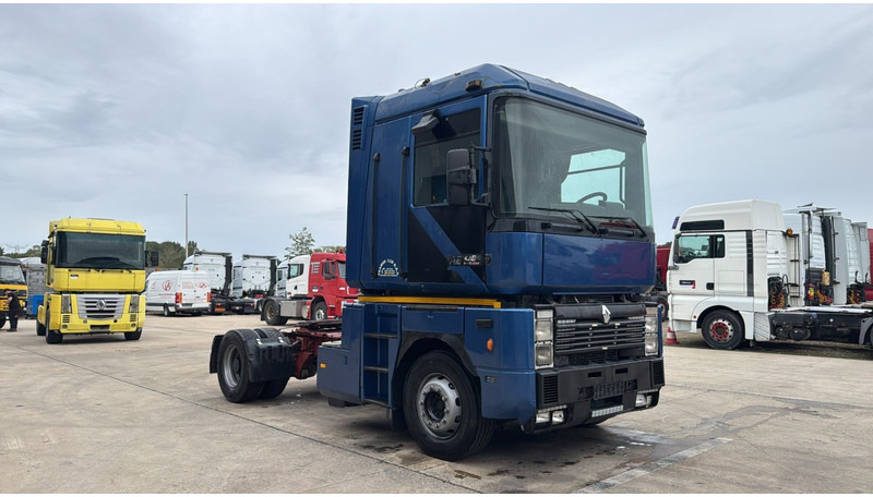 Renault Magnum 430 (POMPE MANUELLE / MANUAL PUMP / BOITE MANUELLE / MANUAL GEARBOX) - Sadulveok: pilt 4 Renault Magnum 430 (POMPE MANUELLE / MANUAL PUMP / BOITE MANUELLE / MANUAL GEARBOX) - Sadulveok: pilt 4