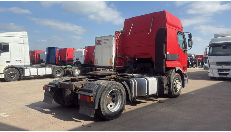 Renault Premium 420 (BOITE MANUELLE / MANUAL GEARBOX) - Sadulveok: pilt 4 Renault Premium 420 (BOITE MANUELLE / MANUAL GEARBOX) - Sadulveok: pilt 4