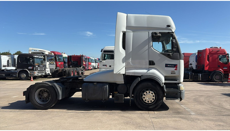 Renault Premium 420 (BOITE MANUELLE / MANUAL GEARBOX) - Sadulveok: pilt 3 Renault Premium 420 (BOITE MANUELLE / MANUAL GEARBOX) - Sadulveok: pilt 3