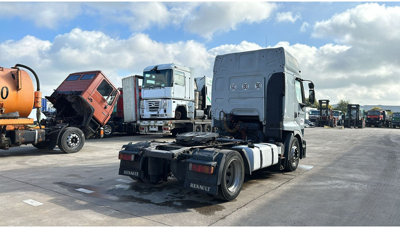 Renault Premium 420 (MANUAL GEARBOX / BOITE MANUELLE) - Sadulveok: pilt 5 Renault Premium 420 (MANUAL GEARBOX / BOITE MANUELLE) - Sadulveok: pilt 5