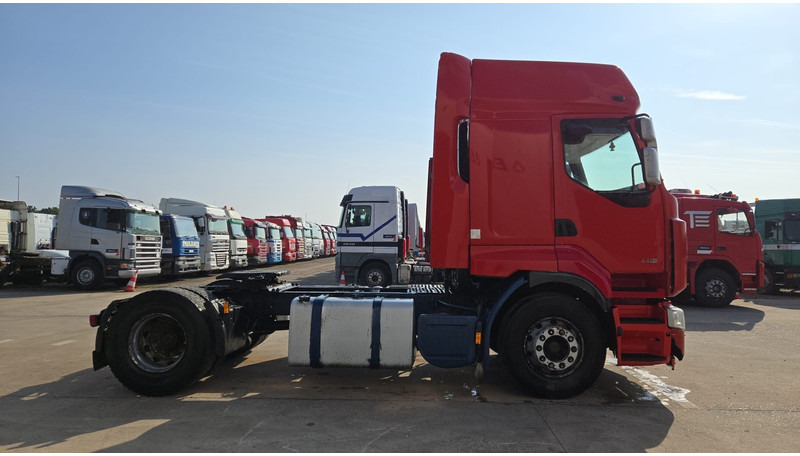 Renault Premium 440 (BOITE MANUELLE / MANUAL GEARBOX) - Sadulveok: pilt 3 Renault Premium 440 (BOITE MANUELLE / MANUAL GEARBOX) - Sadulveok: pilt 3