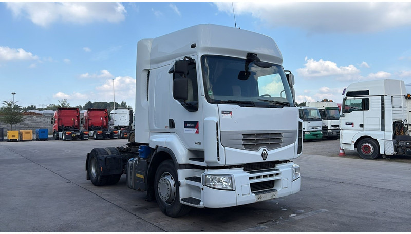 Renault Premium 460 DXI (GOOD CONDITION / AIRCO / AC / BOITE MANUELLE / MANUAL GEARBOX) - Sadulveok: pilt 3 Renault Premium 460 DXI (GOOD CONDITION / AIRCO / AC / BOITE MANUELLE / MANUAL GEARBOX) - Sadulveok: pilt 3