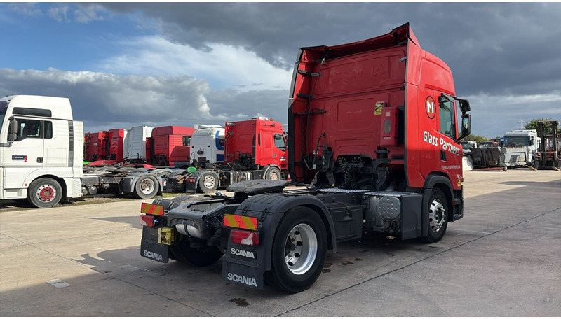 Scania G 450 (PERFECT CONDITION / RETARDER / FULL SPOILERS) - Sadulveok: pilt 4 Scania G 450 (PERFECT CONDITION / RETARDER / FULL SPOILERS) - Sadulveok: pilt 4
