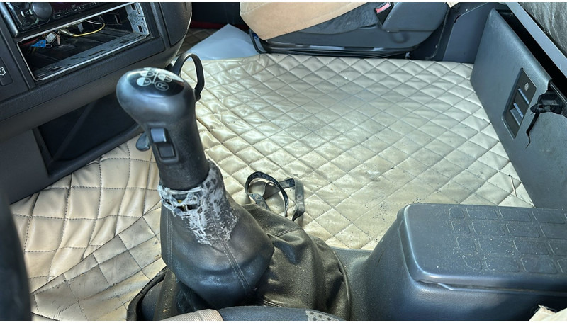 Sadulveok Volvo FH 400 (MANUAL GEARBOX / EURO 5 / BOITE MANUELLE): pilt 17