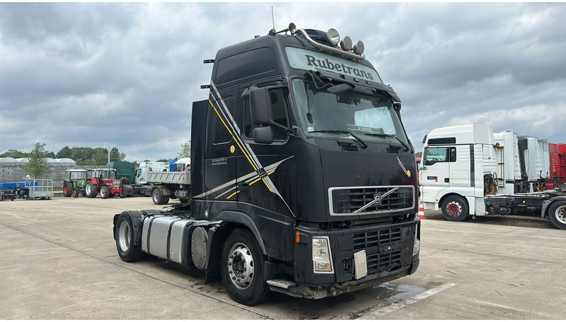 Volvo FH 440 (CAN DRIVE BUT PROBLEM WITH CLUTCH) - Sadulveok: pilt 3 Volvo FH 440 (CAN DRIVE BUT PROBLEM WITH CLUTCH) - Sadulveok: pilt 3