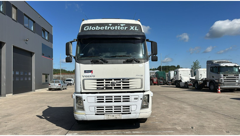 Volvo FH 460 (MANUAL GEARBOX / BOITE MANUELLE) - Sadulveok: pilt 2 Volvo FH 460 (MANUAL GEARBOX / BOITE MANUELLE) - Sadulveok: pilt 2