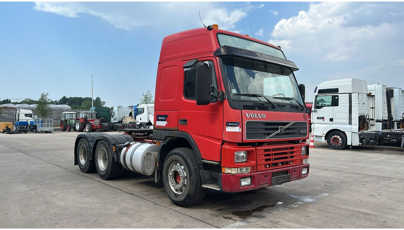 Volvo FM 12 - 420 (6X4 / TRACTEUR ORIGINAL / BOITE MANUELLE / MANUAL GEARBOX / PROPRE) - Sadulveok: pilt 3 Volvo FM 12 - 420 (6X4 / TRACTEUR ORIGINAL / BOITE MANUELLE / MANUAL GEARBOX / PROPRE) - Sadulveok: pilt 3