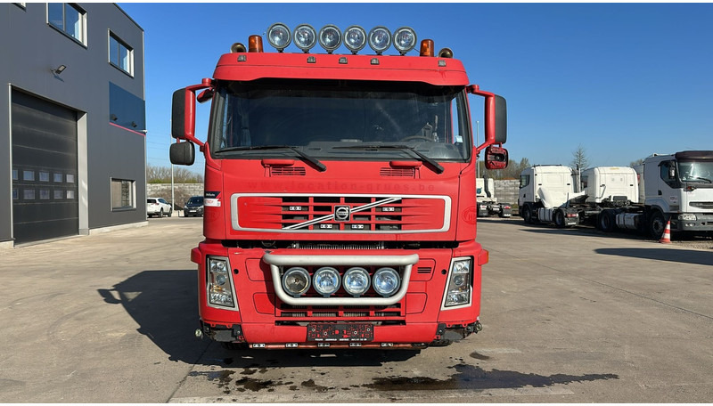 Volvo FM 340 (BELGIAN TRUCK / PERFECT CONDITION / GOOD TYRES / 460.000 KM) - Sadulveok: pilt 5 Volvo FM 340 (BELGIAN TRUCK / PERFECT CONDITION / GOOD TYRES / 460.000 KM) - Sadulveok: pilt 5