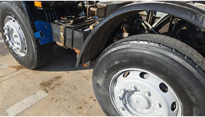 Kallurauto Scania 124-420 (BIG AXLE / GRAND PONT / LAMES / STEEL SUSP. / MANUAL GEARBOX / BOITE MANUELLE): pilt 11