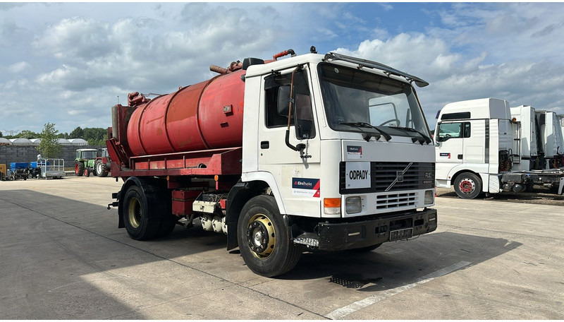 Volvo FL 10 - 280 (12.000L / POMPE MANUELLE / MANUAL PUMP / BOITE MANUELLE / MANUAL GEARBOX) - Vaakumveok: pilt 3 Volvo FL 10 - 280 (12.000L / POMPE MANUELLE / MANUAL PUMP / BOITE MANUELLE / MANUAL GEARBOX) - Vaakumveok: pilt 3