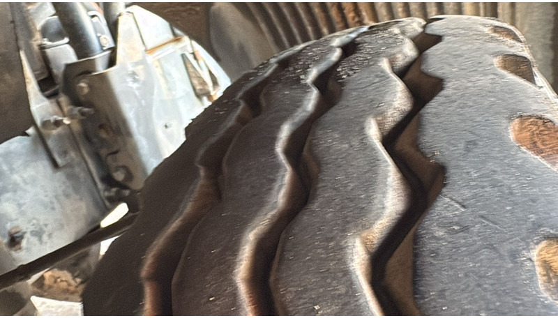 Kallurauto Volvo FL 6 - 8 (MANUAL PUMP / POMPE MANUELLE): pilt 9