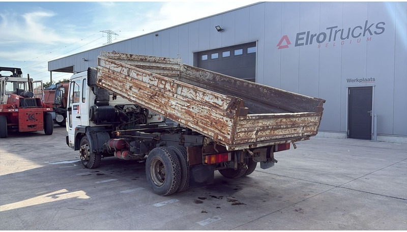 Kallurauto Volvo FL 6 - 8 (MANUAL PUMP / POMPE MANUELLE): pilt 6