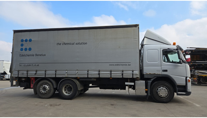Volvo FM 400 (BELGIAN TRUCK / TECHNICAL TOP CONDITION !! / 6X2 / LIFT / EURO 5) - Tent veoauto: pilt 4 Volvo FM 400 (BELGIAN TRUCK / TECHNICAL TOP CONDITION !! / 6X2 / LIFT / EURO 5) - Tent veoauto: pilt 4