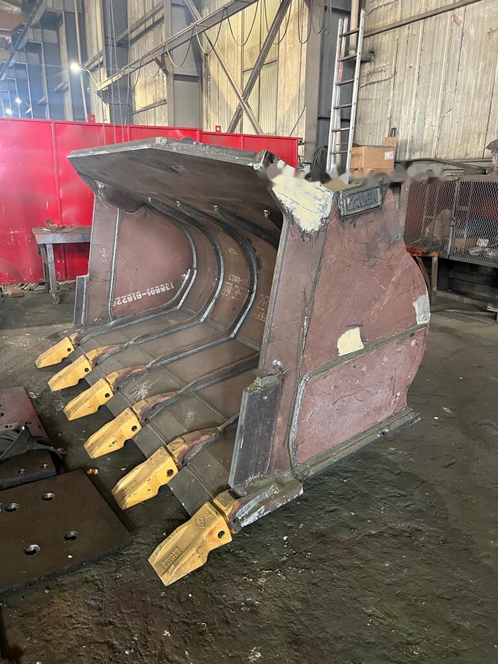CATERPILLAR 988 Hot Slag Bucket - Laaduri kopp - Rataslaadur: pilt 2 CATERPILLAR 988 Hot Slag Bucket - Laaduri kopp - Rataslaadur: pilt 2