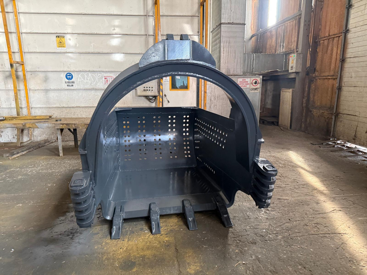 GALEN 2m3 Dragline Bucket - Trosskorviga hiidekskavaator: pilt 3 GALEN 2m3 Dragline Bucket - Trosskorviga hiidekskavaator: pilt 3