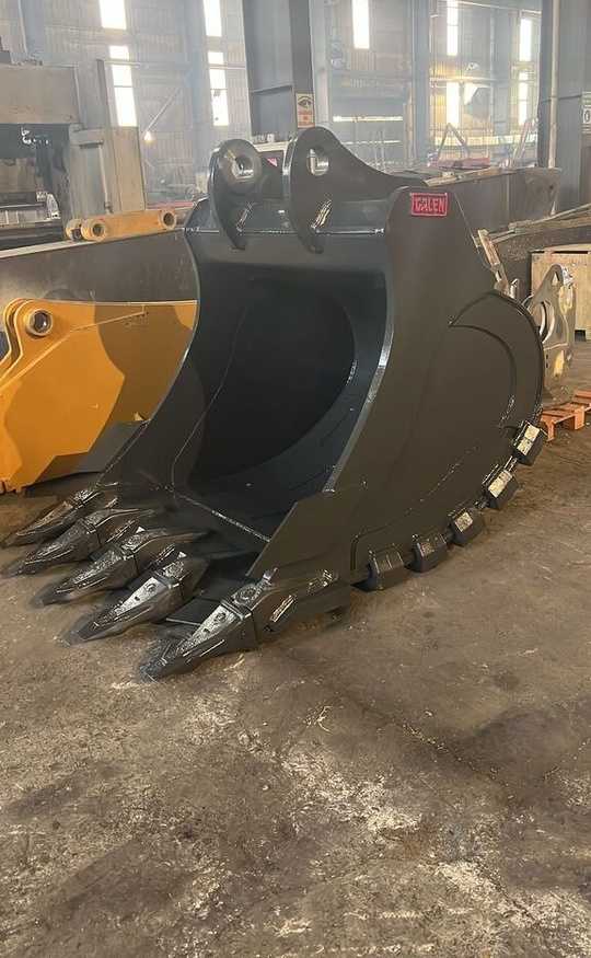 Hitachi ZX490 Heavy Duty Bucket - Ekskavaatori kopp: pilt 3 Hitachi ZX490 Heavy Duty Bucket - Ekskavaatori kopp: pilt 3