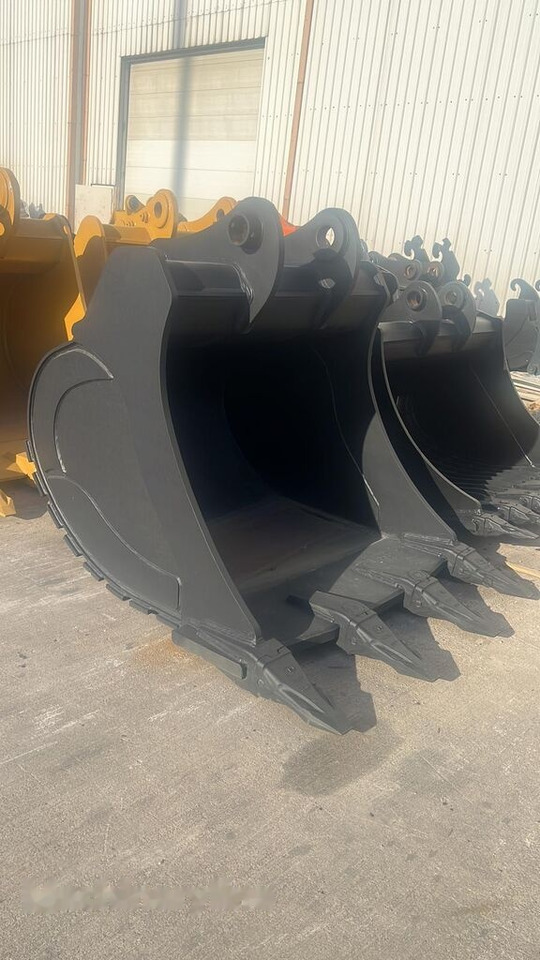 Komatsu PC350 Bucket from Stock - Ekskavaatori kopp: pilt 1 Komatsu PC350 Bucket from Stock - Ekskavaatori kopp: pilt 1