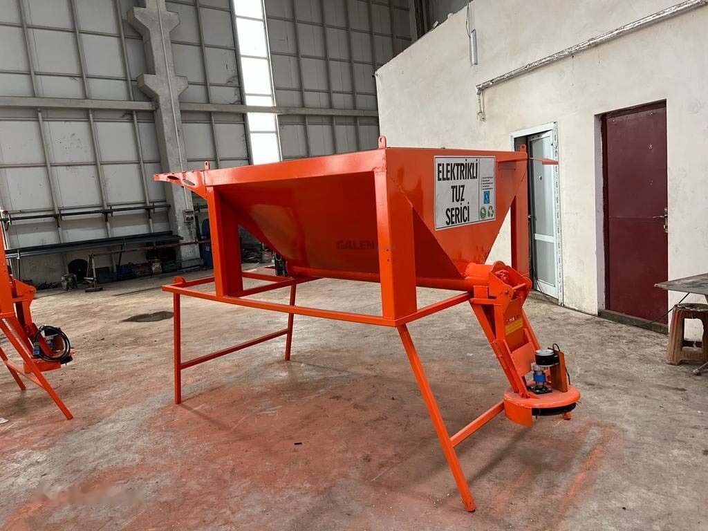 New Electrical Salt Spreader - Liiva-/ Soolajaotur: pilt 2 New Electrical Salt Spreader - Liiva-/ Soolajaotur: pilt 2