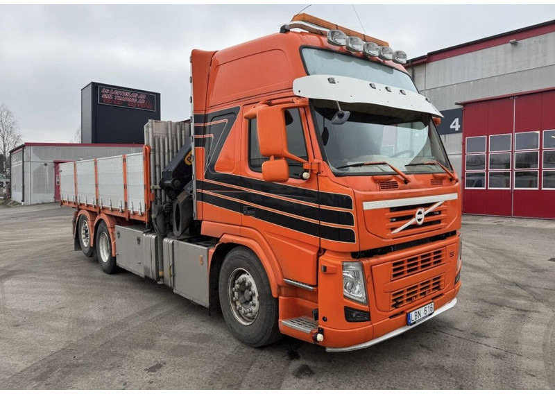 Volvo FM460 - Kallurauto, Kraanaga veoauto: pilt 1 Volvo FM460 - Kallurauto, Kraanaga veoauto: pilt 1