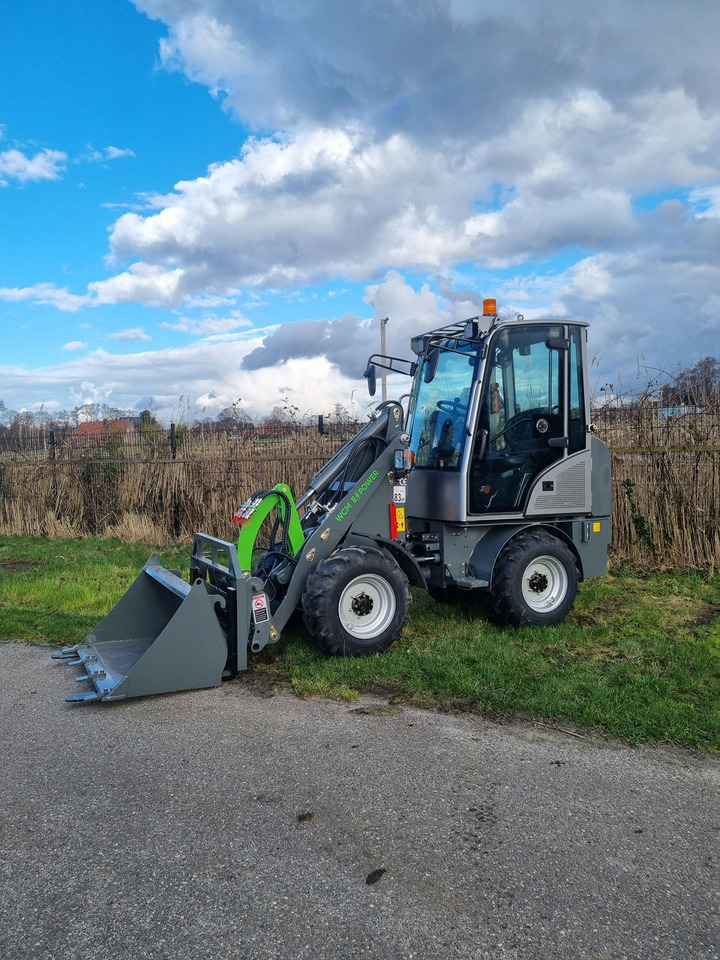 WCM-L2310e - Rataslaadur: pilt 3 WCM-L2310e - Rataslaadur: pilt 3